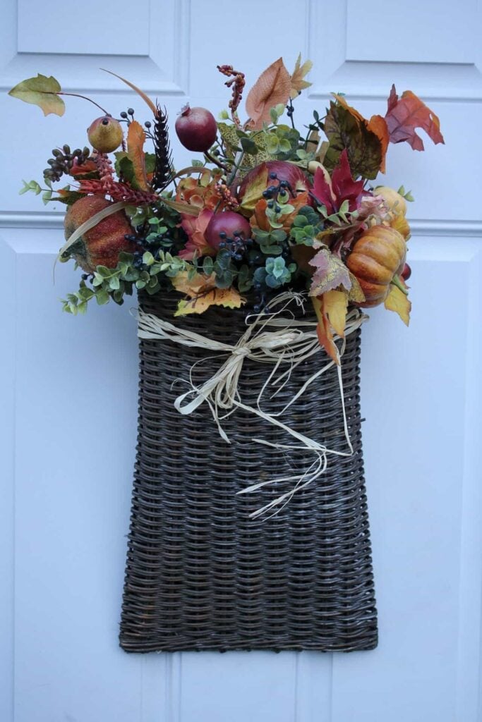 Fall Door Basket