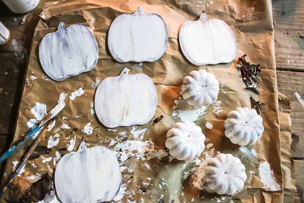 Fall garland DIY- painting the wood pumpkins