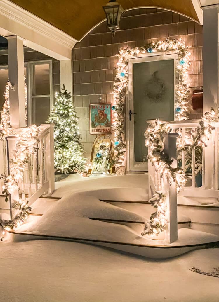 Christmas Décor for Front Porches