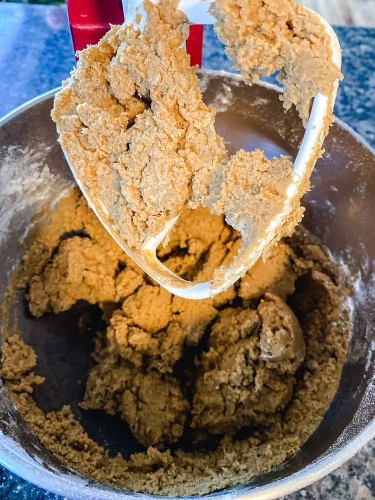 making hermit bars in a mixer