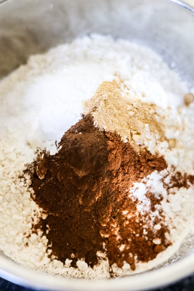 dry ingredients to make hermit bars