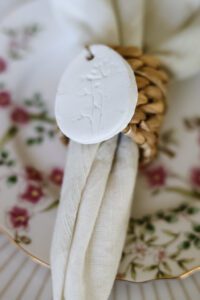 Easy Cottage Style Easter Table Decorating Ideas - Cottage On Bunker Hill