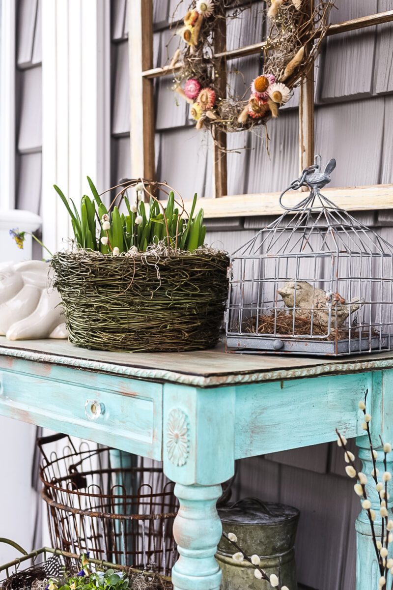 Tips for Decorating a Vintage Spring Entryway Table - Cottage On Bunker ...