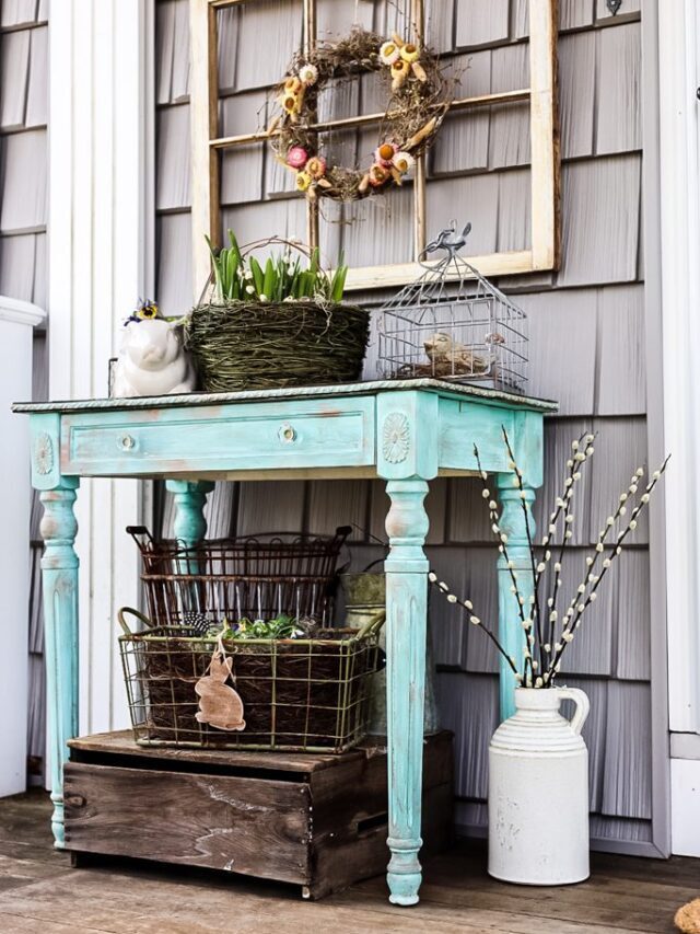 Decorating a Cottage Style Spring Porch