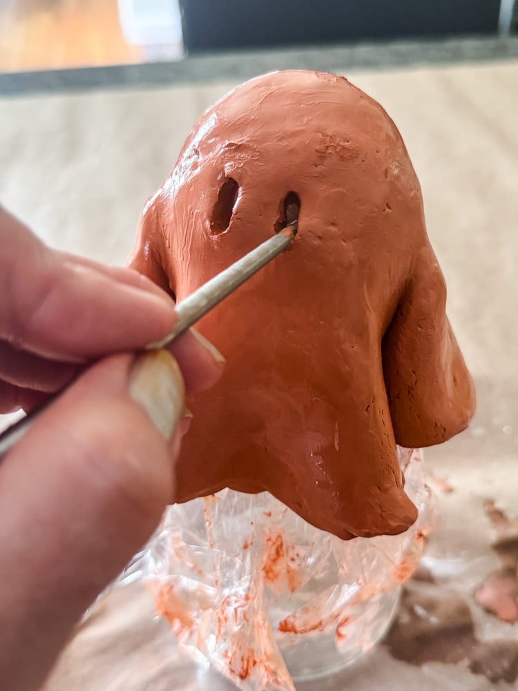 making eyes in ghost