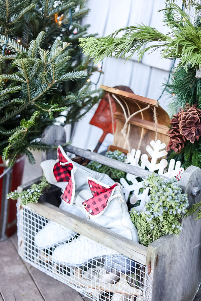 winter basket display