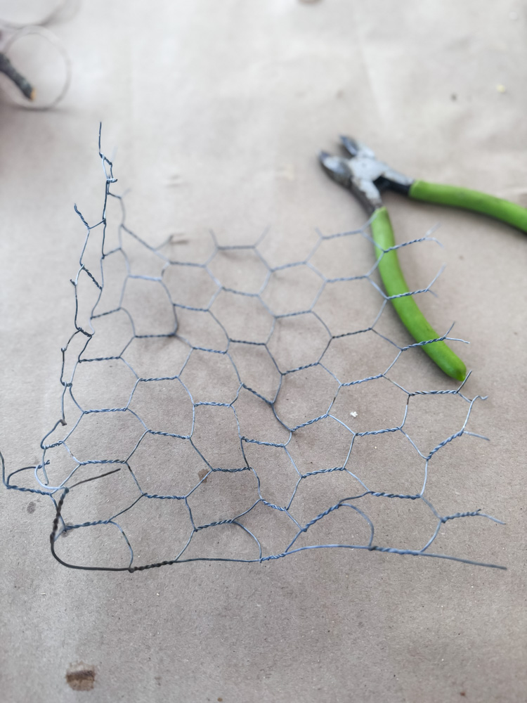 chicken wire and wire cutters