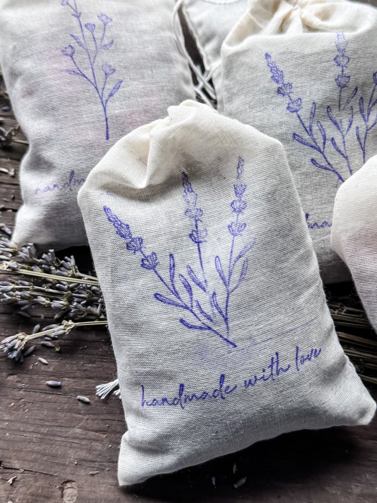 lavender sachet with sprigs of dried lavender